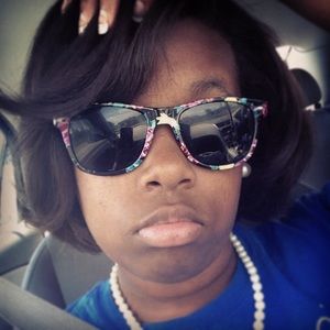 Meet your Posher, Kristin