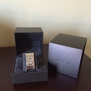 Gucci watch