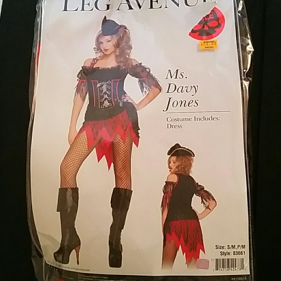 Leg Avenue Pirate Costume