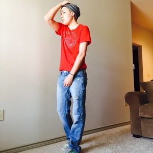 Meet your Posher, Caitlin