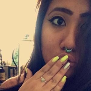 Meet your Posher, Duyen