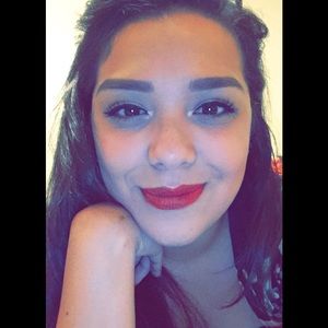 Meet your Posher, Areli