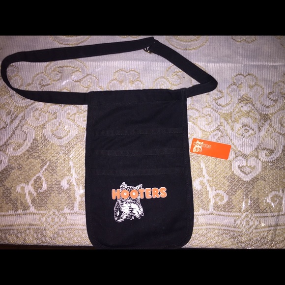 Hooters Black Pouch