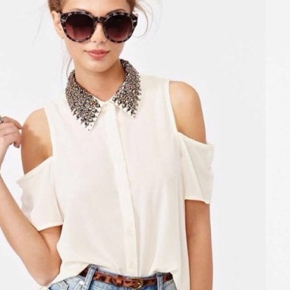 cut out sleeve blouse
