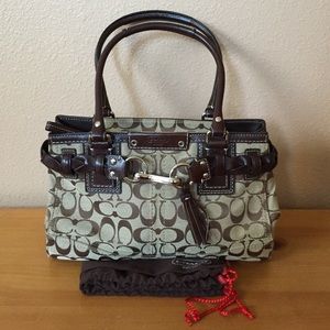 Coach handbag