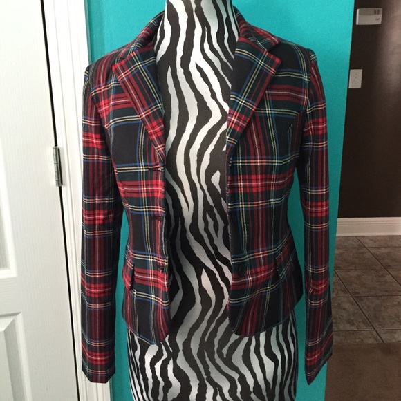 FINAL REDUCTION--Plaid Blazer