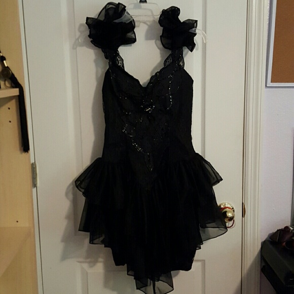 Potential Halloween costume/dress OBO