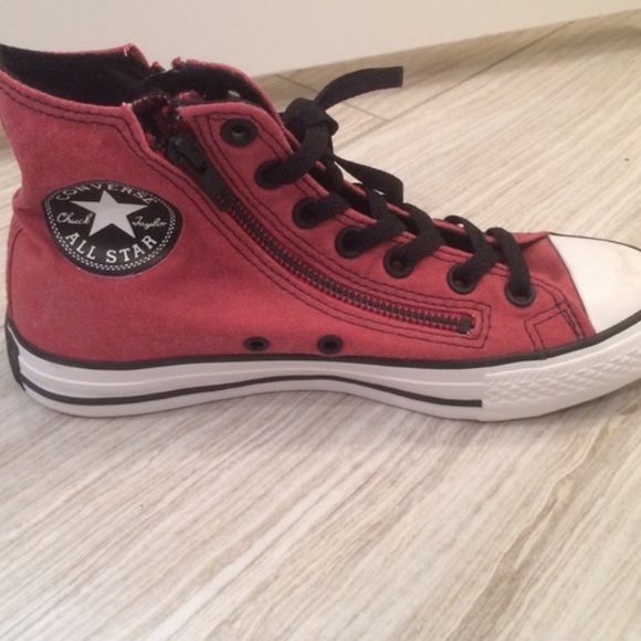 New, extremely rare Converse