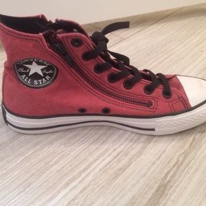 New, extremely rare Converse