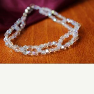 8 inch White Crystal Bracelet with magnetic clasp