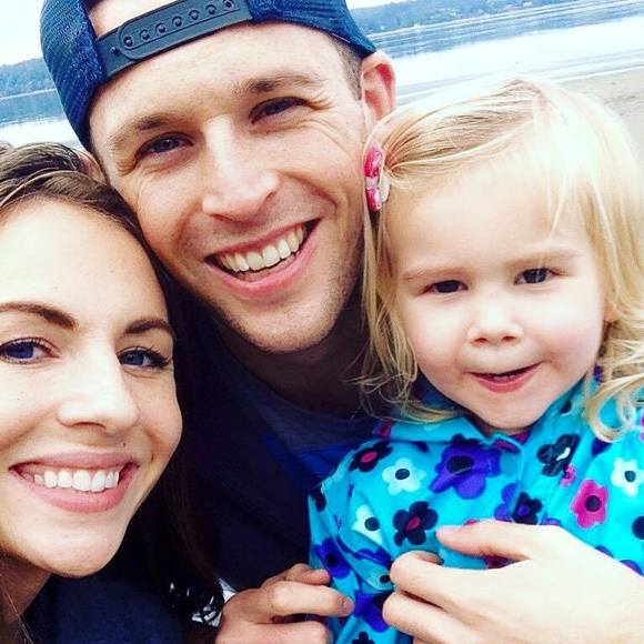 Meet your Posher, Alyssa - Picture 1 of 1