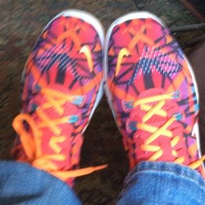 Meet your Posher, Tonya