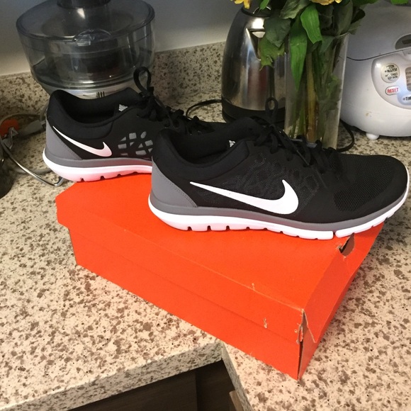 Men's Nike Fitsole Shoes