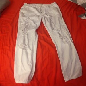 Pre-ripped white jeans