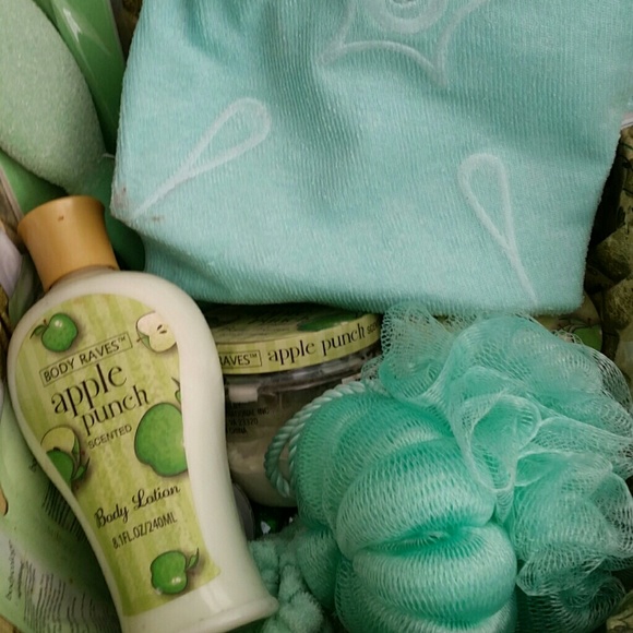 Bath set