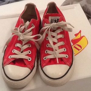 Red converse