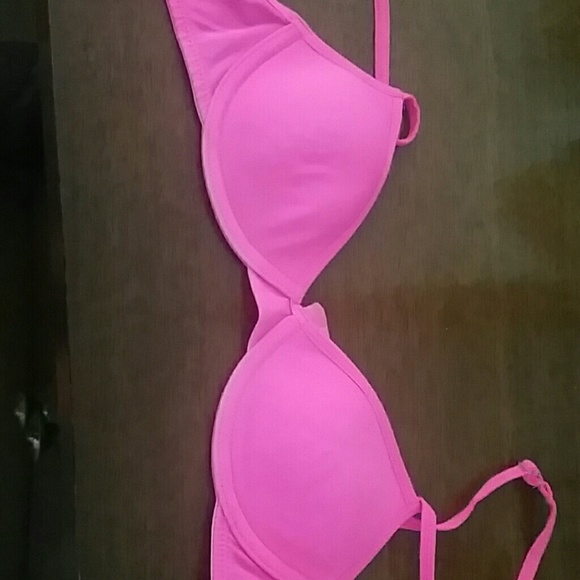 Bra - Picture 1 of 2