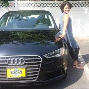 Meet your Posher, Lisa