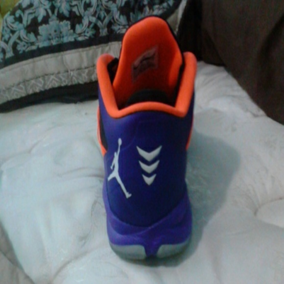 Jordan cp3's - Picture 3 of 3