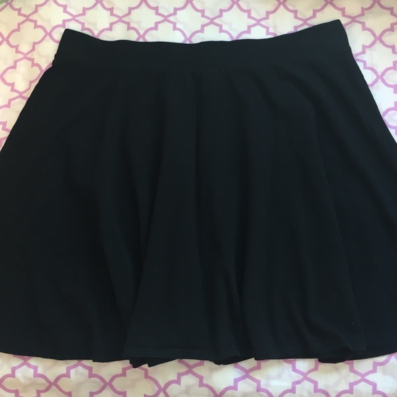 Forever 21 Black Skirt