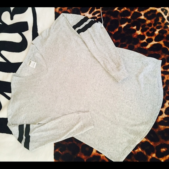 VS Varsity Crew Xs