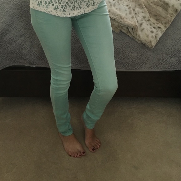 Skinny leg Denim
