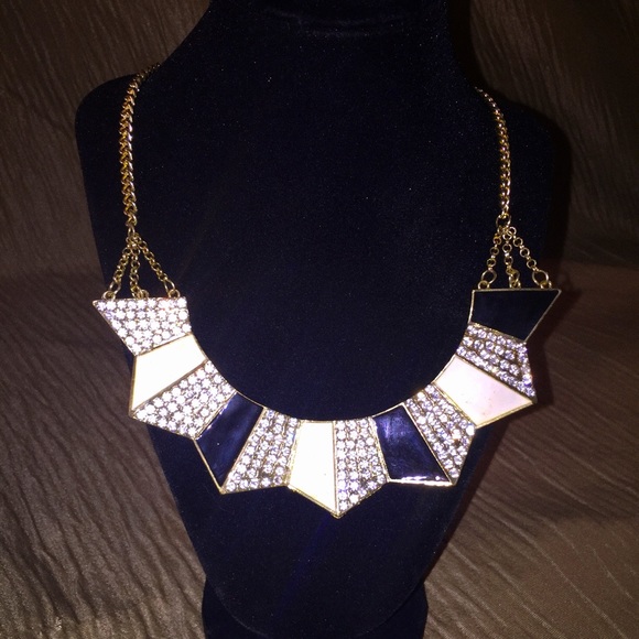 Black & White Bling Necklace