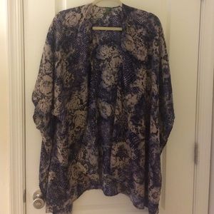 Urban Outfitters Floral Kimono