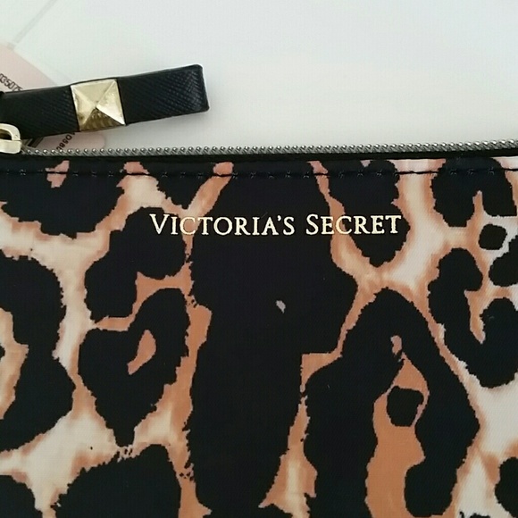 Cute Victorias Secret cheetah print wrislet - Picture 2 of 2