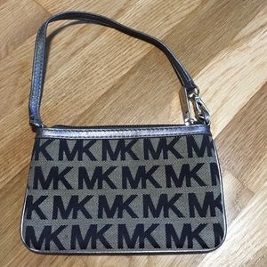 Authentic Michael Kors Wristlet