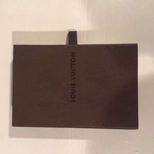 Louis Vuitton box