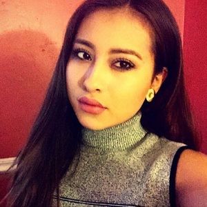 Meet your Posher, Karla