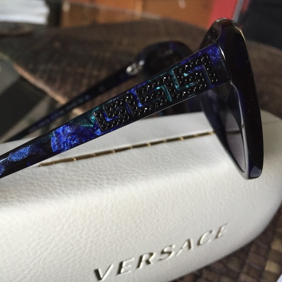 Brand new Versace sunglasses