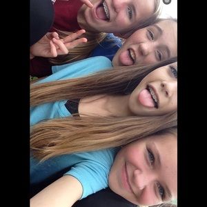 Meet your Posher, Caroline