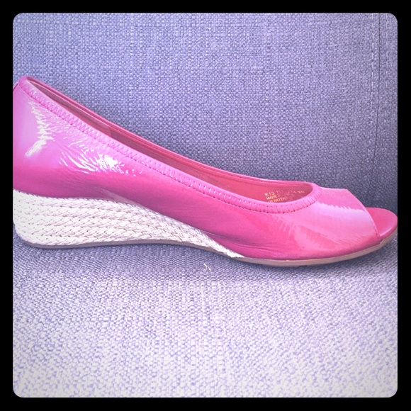 🎉HP Casual Chic Cole Haan midheel espadrilles