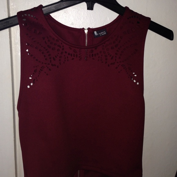 Maroon Medium Sparkle and Fade crop top