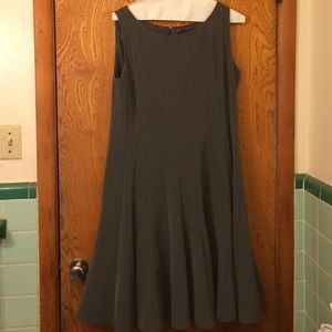 R&M Richards Grey A-Line Pleated Dress Size 18