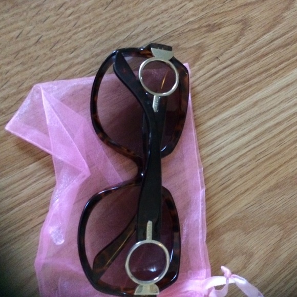 FOSSIL sunglass - Picture 2 of 2
