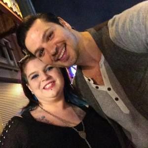 Meet your Posher, Amanda skittles