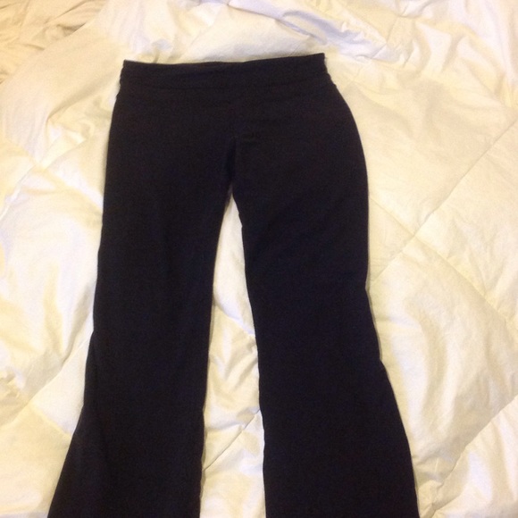 lululemon groove pants