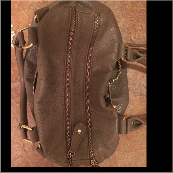 Gray Steve Madden Purse - Picture 2 of 4