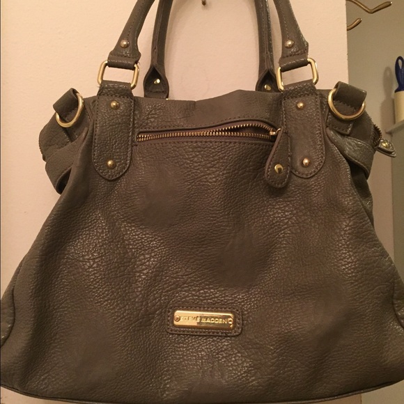 Gray Steve Madden Purse - Picture 3 of 4