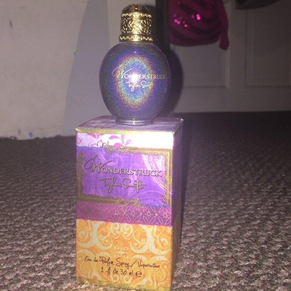 Taylor Swift Wonderstuck Perfume