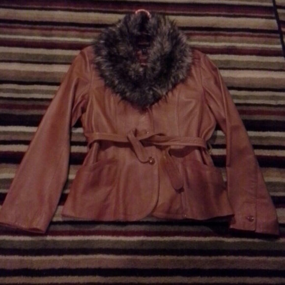 100% Leather Blazer/Jacket