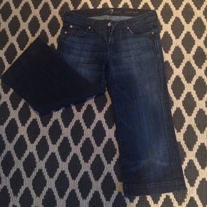 FLASH SALE💋Seven for all mankind capris