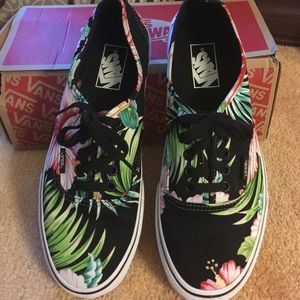 Shoes (Vans authentic Hawaii Floral)