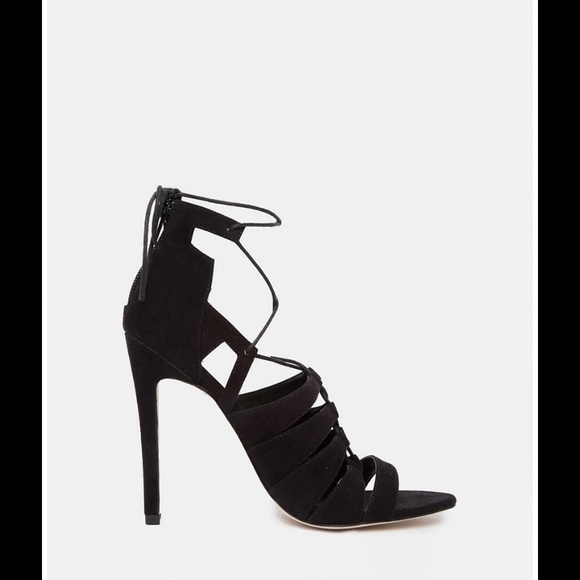 Lace up heels - Picture 2 of 3