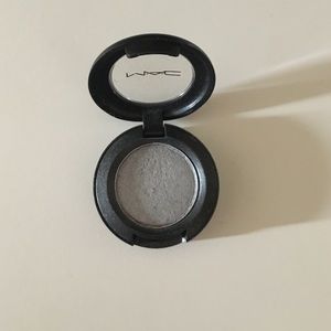 Mac eyeshadow