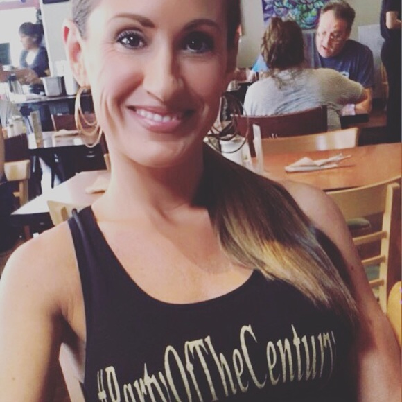 Meet your Posher, Lolo - Picture 4 of 4