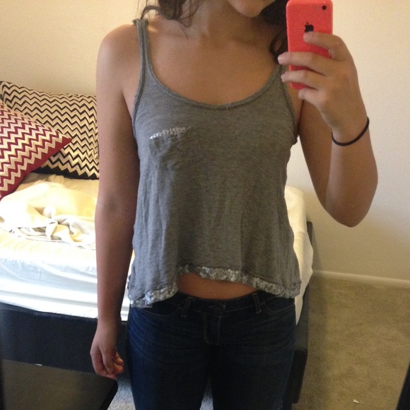 ((SOLD)) GRAY CROP TOP AEROPOSTALE